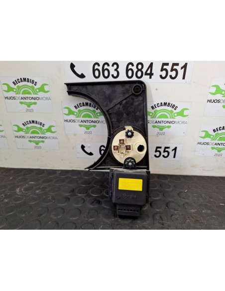 RELOJ COMBUSTIBLE MERCEDES MB 100 D CAJA CERRADA / COMBI - 103420