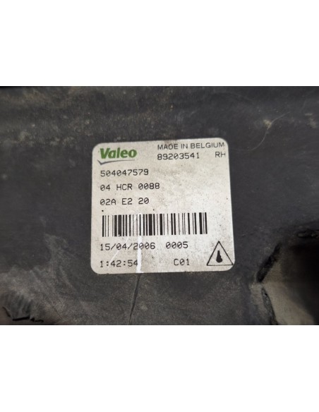 FARO DERECHO IVECO STRALIS - 102988