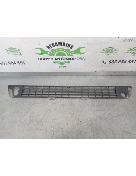 REJILLA PARAGOLPES DELANTERO RENAULT MIDLUM - 100233