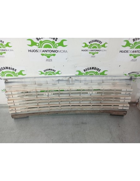 REJILLA DELANTERA NISSAN ECO - T 100 45/78 KW/E2 - 100654