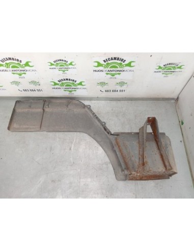 GUARDABARROS BAJO CABINA IZQUIERDO NISSAN ECO -...