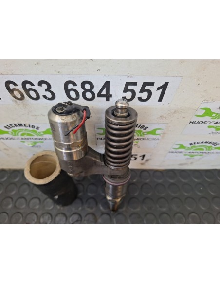 INYECTOR SCANIA SERIE 4 - 103899