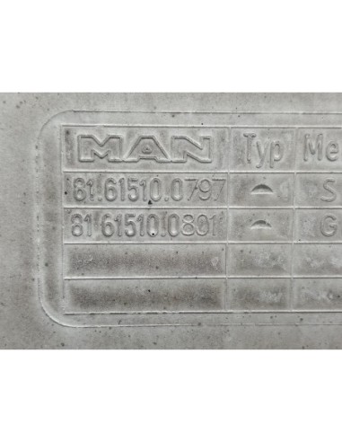 ESTRIBO DELANTERO IZQUIERO MAN TGX 35 XXX - 99451