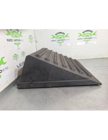 TAPA BATERIA VOLVO FH 13 - 99565