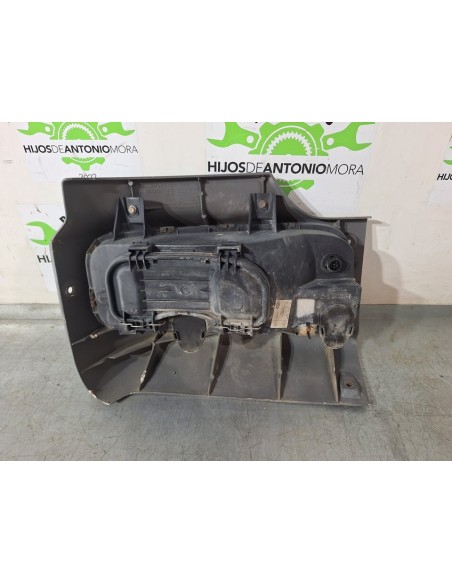 FARO IZQUIERDO MERCEDES ATEGO 4-CIL  4X4 BM 970/2 - 100392