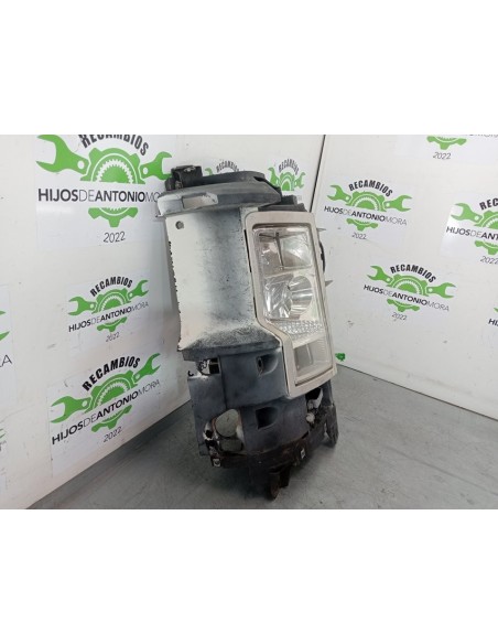 FARO DERECHO VOLVO FH 12 2002 -  - 100408