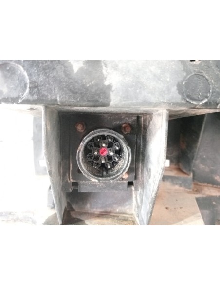 FARO DERECHO VOLVO FH 12 2002 -  - 100408