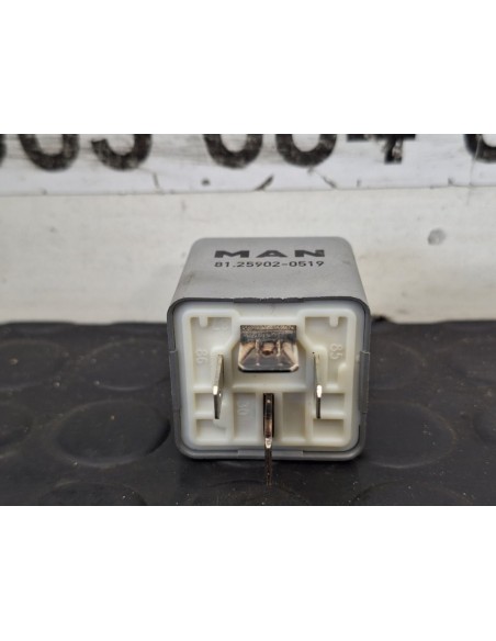 RELE MAN TGX 18 XXX - 100434
