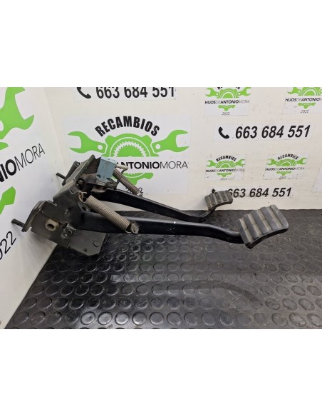 PEDAL EMBRAGUE SCANIA SERIE 4 - 99256