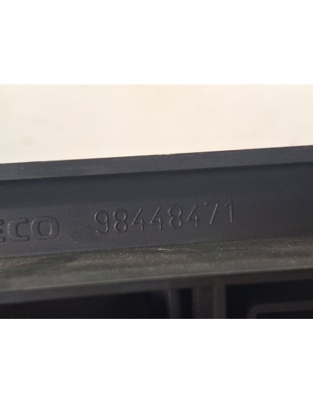 CONSOLA CENTRAL IVECO EUROTRAKKER - 104065