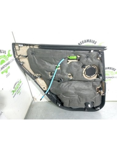 GUARNECIDO PUERTA TRASERA DERECHA BMW SERIE X1...