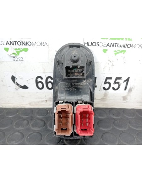 MANDO ELEVALUNAS DELANTERO IZQUIERDO  OPEL MOVANO - 103946