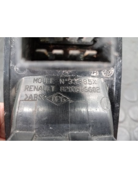 MANDO ELEVALUNAS DELANTERO IZQUIERDO  OPEL MOVANO - 103946