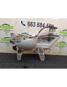 FARO ANTINIEBLA TRASERO IZQUIERDO HYUNDAI I30 - 103982 2