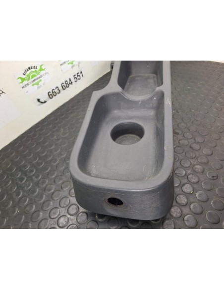 CONSOLA CENTRAL RENAULT KANGOO - 99995