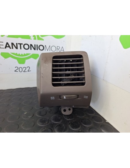 REJILLA AIREADORA TOYOTA LAND CRUISER - 100496