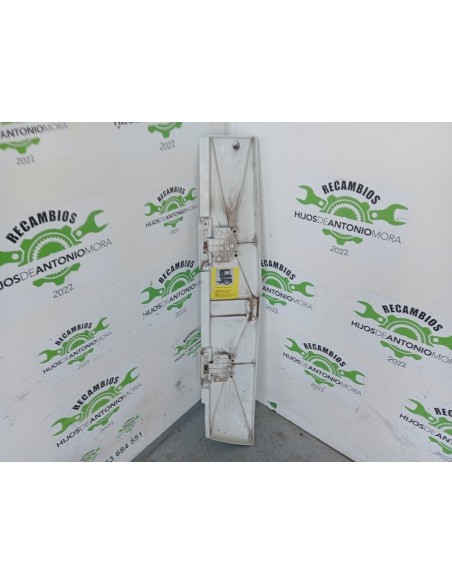 PUERTA IZQUIERDA RENAULT MAGNUM 480 DXI - 104180