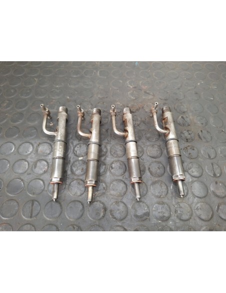 106301 - JUEGO DE INYECTORES
