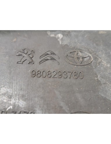 104795 - DEFLECTOR RADIADOR