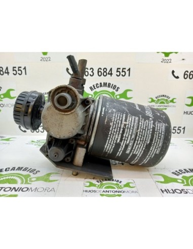 ESTRIBO DELANTERO IZQUIERO RENAULT HR XXX 18/26...