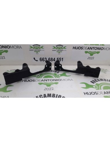 ESTRIBO DELANTERO IZQUIERO RENAULT D 7 5 - 97033