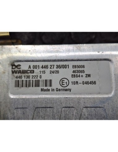 ESTRIBO DELANTERO DERECHO DAF SERIE CF85 XXX...