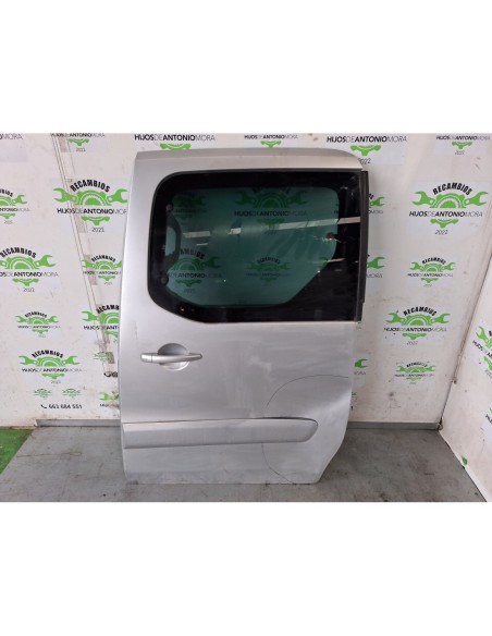 TAPA EXTERIOR COMBUSTIBLE AUDI A8 - 92878