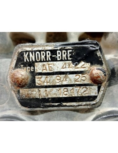 GUARNECIDO PILAR IZQUIERDO AUDI SQ7 - 96550