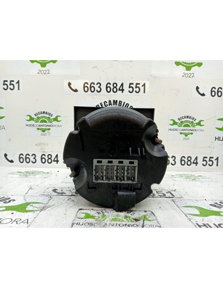 GUARDABARROS FIJO CABINA IZQUIERDO NISSAN ECO - T 100 45/78 KW/E2 - 106930