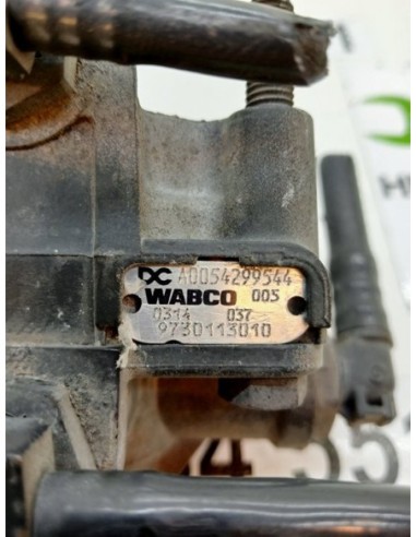 AMORTIGUADORES MALETERO / PORTON VOLKSWAGEN...