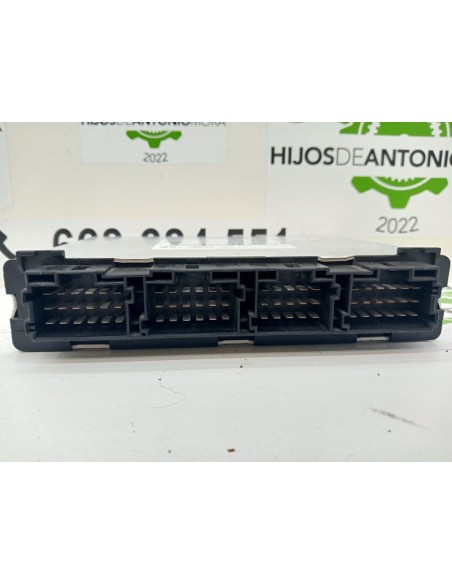 GUARNECIDO DERECHO MALETERO VOLKSWAGEN TIGUAN - 101220