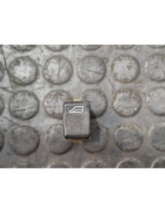 FARO DERECHO NISSAN CABSTAR - 111339