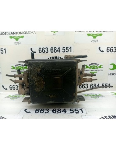 GUARNECIDO DERECHO MALETERO HYUNDAI SANTA FE -...