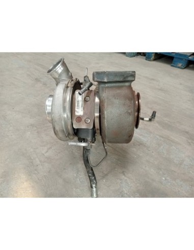 GUARDABARROS BAJO CABINA DERECHO DAF SERIE CF85...