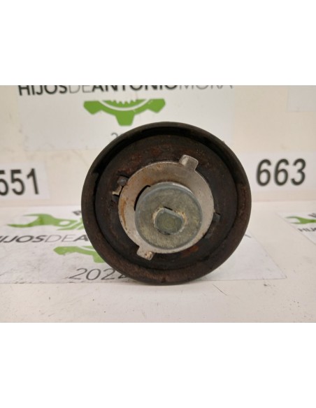 TAPA EXTERIOR COMBUSTIBLE VOLKSWAGEN TIGUAN - 93832