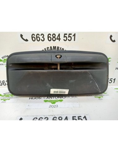 GUARDABARROS FIJO CABINA DERECHO VOLVO FH 12...