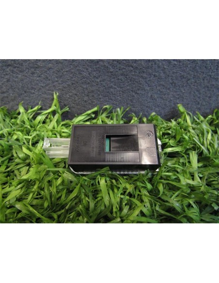 ESTRIBO DELANTERO IZQUIERO MAN TGX 18 XXX - 95235