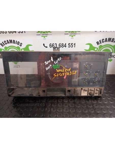 GUARDABARRO TRASERO IZQUIERDO MAN TG - L 7 XXX / 8 XXX - 97600