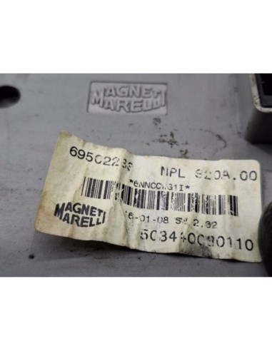 DEPOSITO LIMPIA MITSUBISHI MONTERO - 99378