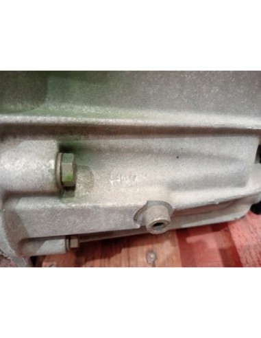 GUARNECIDO PILAR IZQUIERDO VOLKSWAGEN CRAFTER...