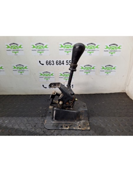 CARCASA VOLANTE MERCEDES MB 100 D CAJA CERRADA / COMBI - 103421