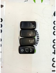 REJILLA AIREADORA NISSAN CABSTAR - 106703