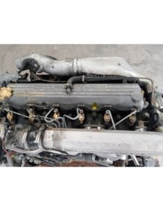 GUARDABARROS BAJO CABINA DERECHO NISSAN ECO - T 100 45/78...