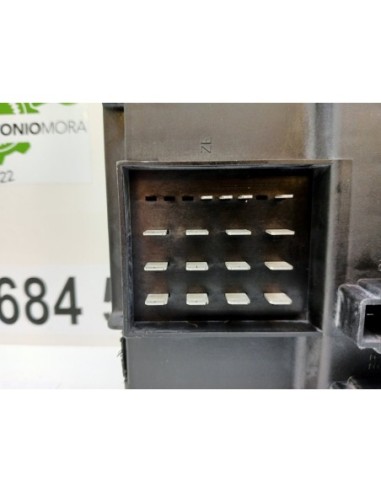 FARO DERECHO IVECO DAILY CAJA ABIERTA /...