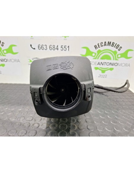 REJILLA DELANTERA MERCEDES SPRINTERII CAJA CERRADA - 109533