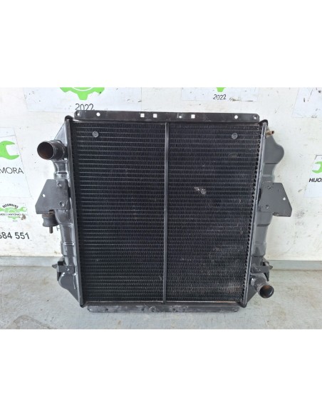 COLECTOR ESCAPE NISSAN TRADE 2 8 - 104658