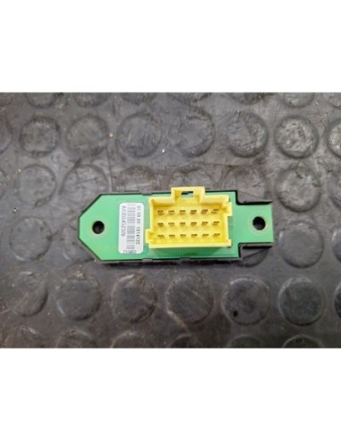 SOPORTE  NISSAN CABSTAR 01 04 -  - 105424