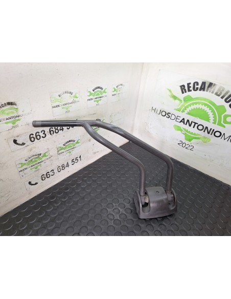 [114094] SOPORTE ESPEJO IZQUIERDO - NISSAN CABSTAR E (01/2002 - 12/2003)