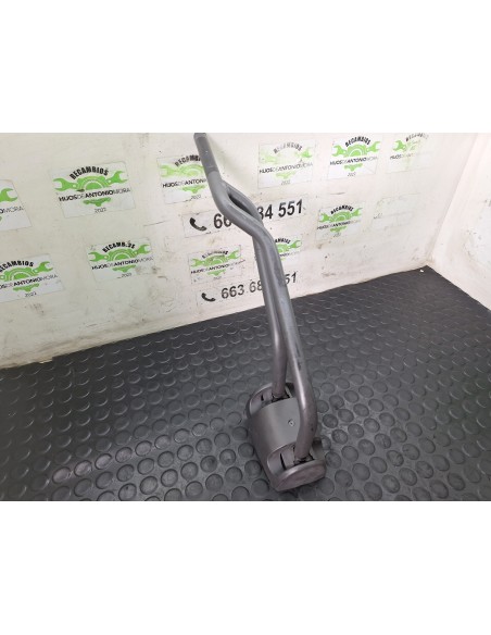 [114093] SOPORTE ESPEJO DERECHO - NISSAN CABSTAR E (01/2002 - 12/2003)