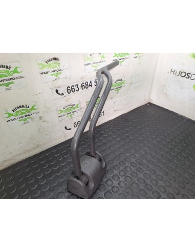 [114093] SOPORTE ESPEJO DERECHO - NISSAN...